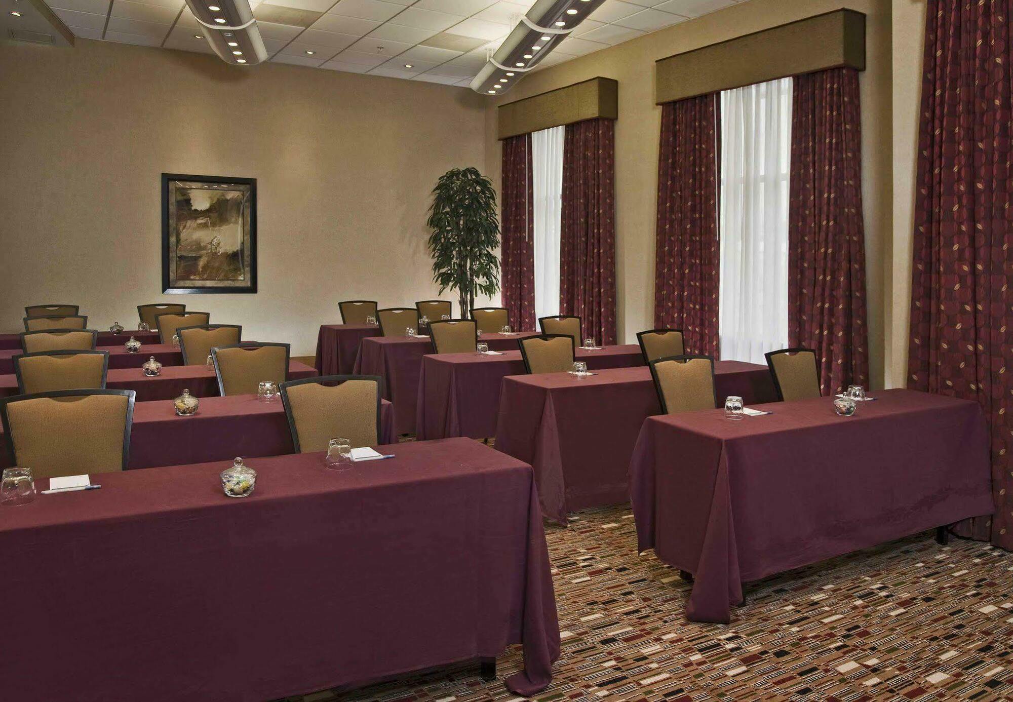 Residence Inn By Marriott Springfield Old Keene Mill Negocio foto